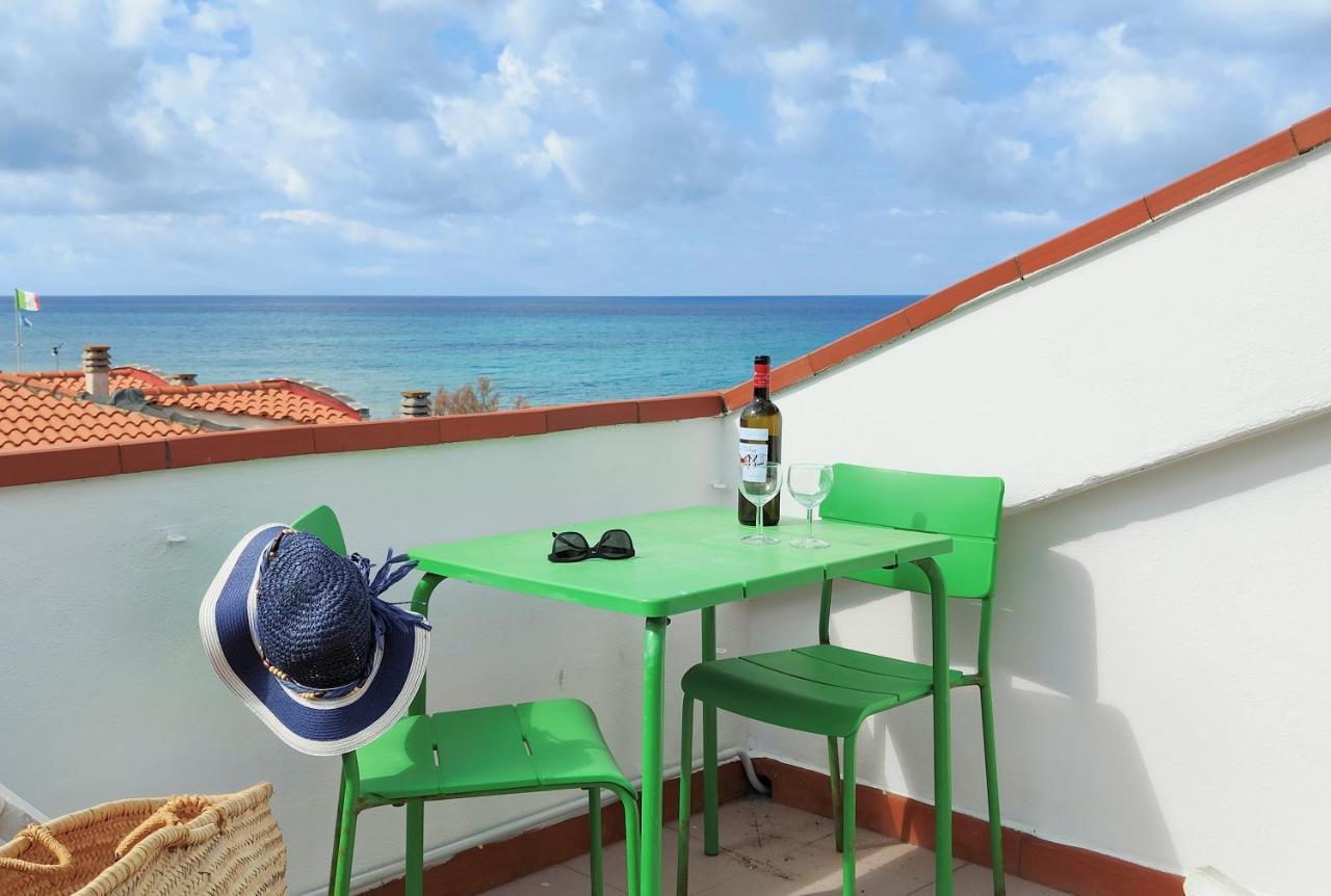 Le Dune Sea View Apartments - Futura Cav San Vincenzo Exterior photo